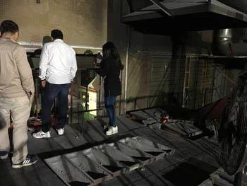 Tilting type furnace